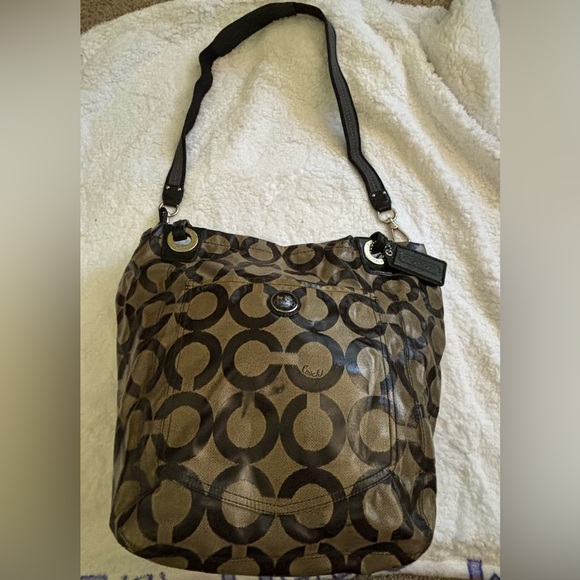 Opt Art Signature Coach Tote - Picture 12 of 13